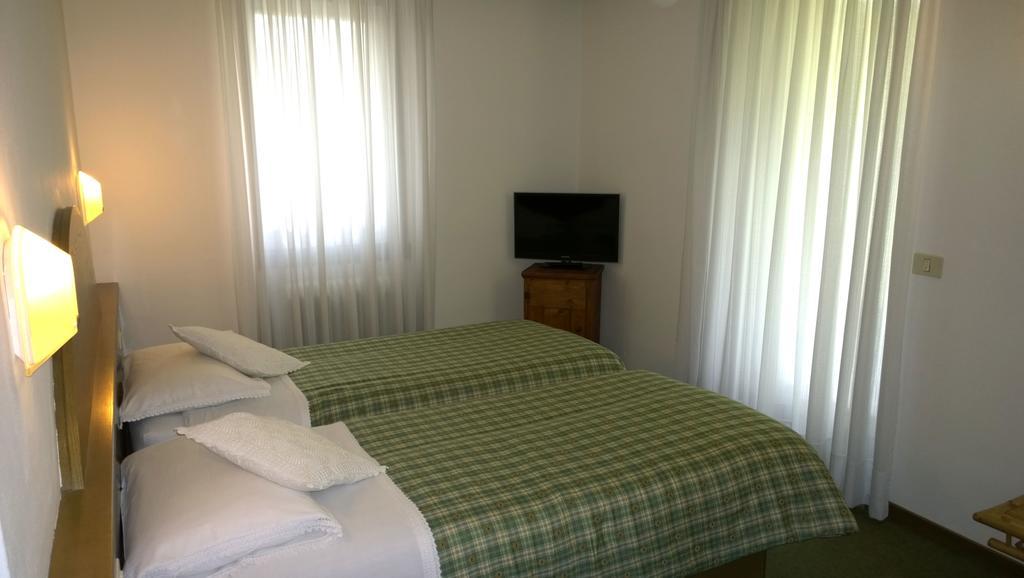 La Felce Bed & Breakfast Carisolo Chambre photo